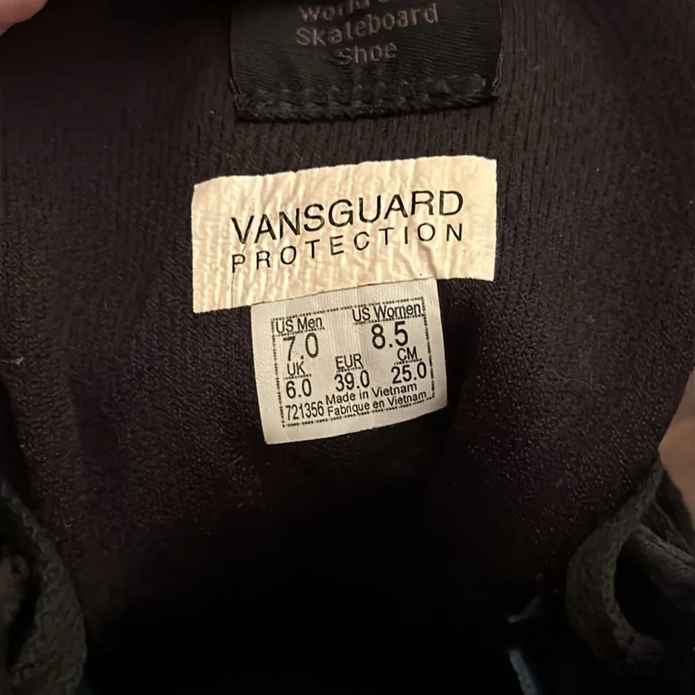 Vans Sk8-Hi Ultracush Shoe - Picture 11 of 11